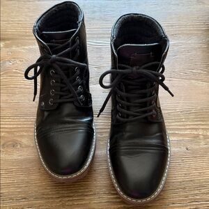 Goodfellow & Co Mens Sz 7 Jeffrey Cap Toe Fashion Combat Boots Black true